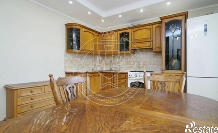 3-комн квартира улица Сафиуллина, 50А,  д. 50А