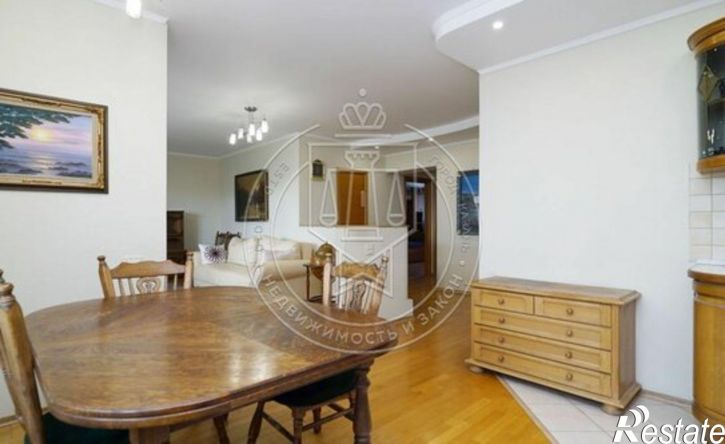 3-комн квартира улица Сафиуллина, 50А,  д. 50А