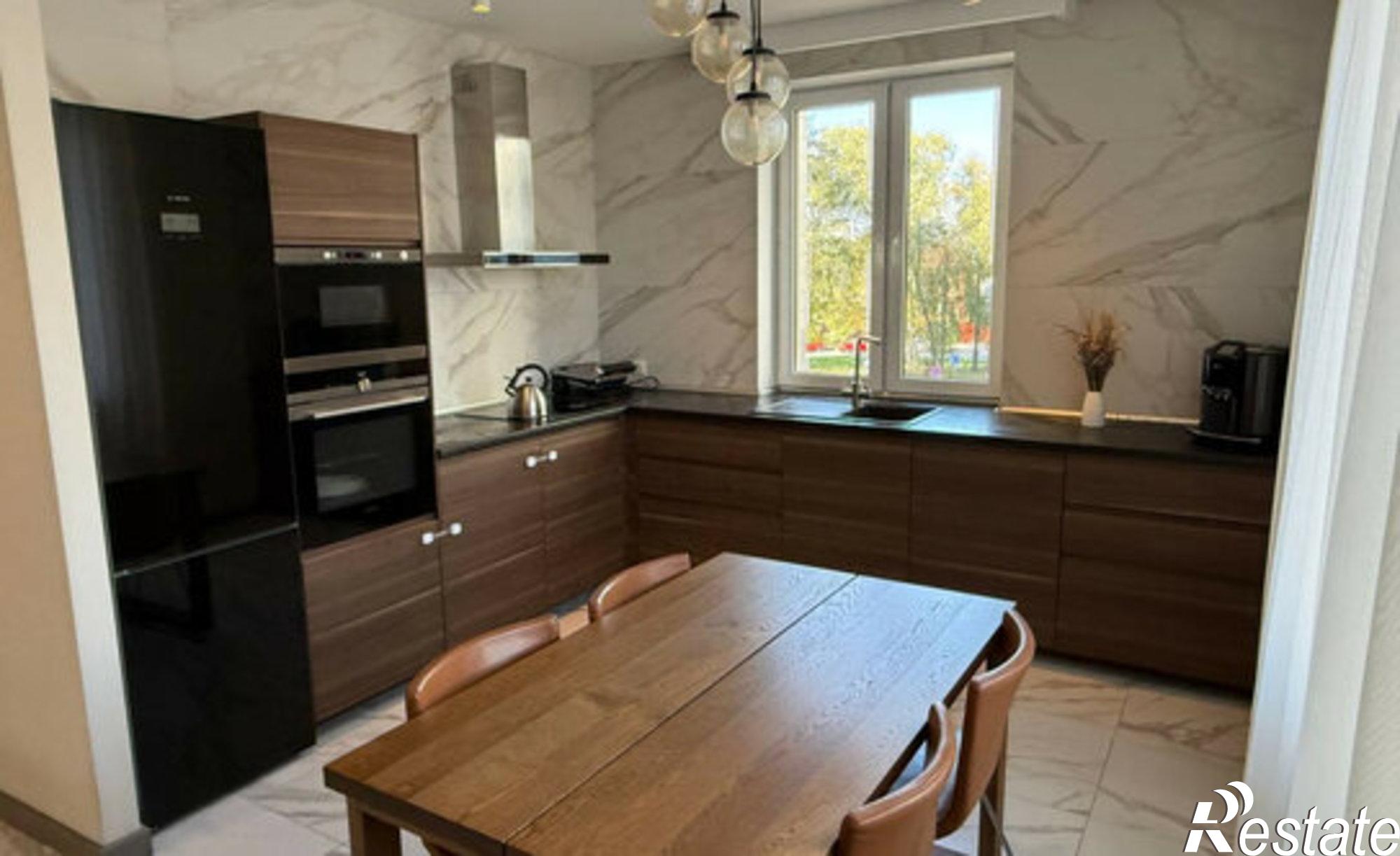 Купить квартиру за 22 900 000 рублей на ул Комсомольская, 1