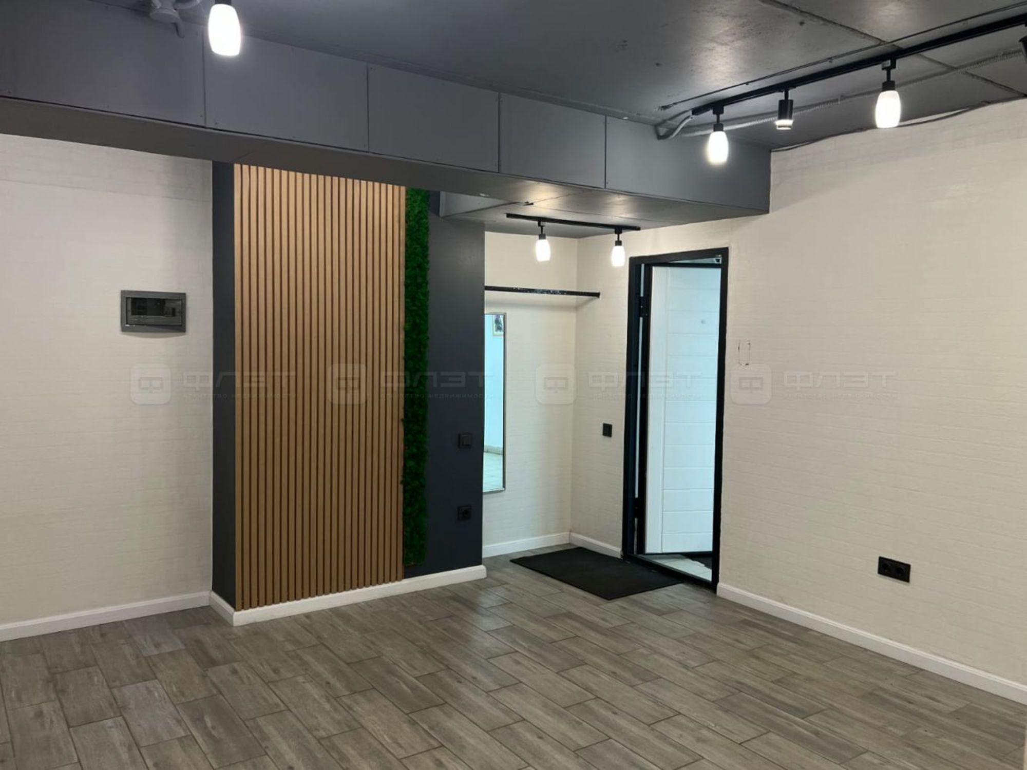 Купить офис, помещение под офис за 3 300 000 рублей на ул. Рихарда Зорге, дом 13б