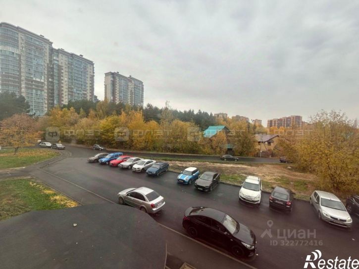 3-комн квартира ул Юлиуса Фучика, 84,  д. 84