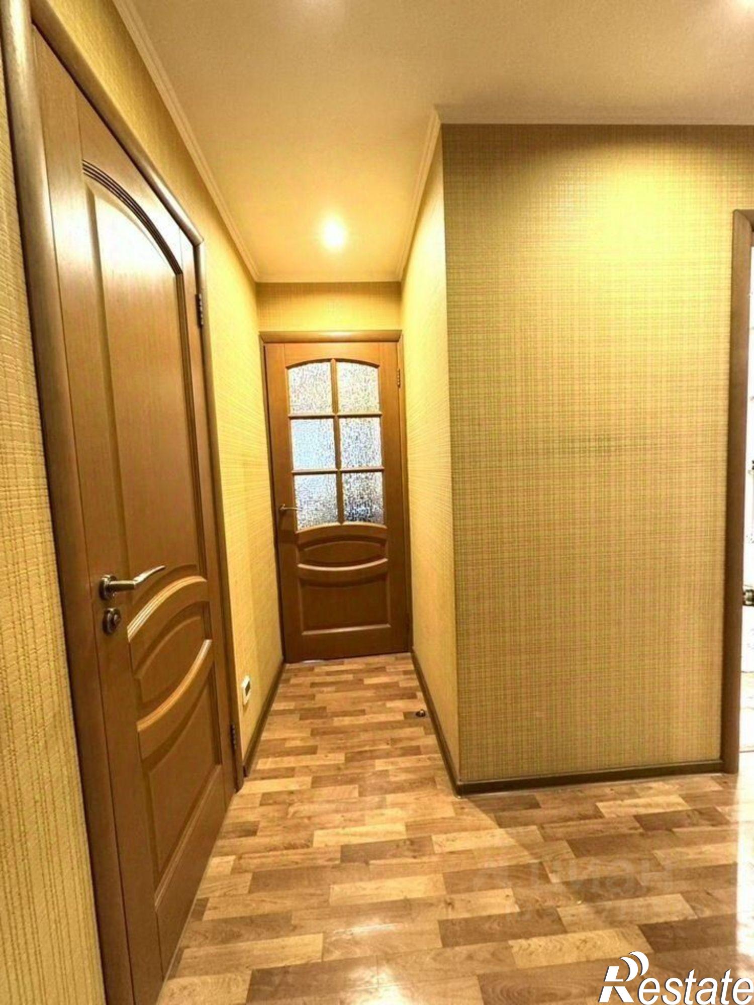 Купить квартиру за 10 600 000 рублей на ул Гаврилова, 56 3