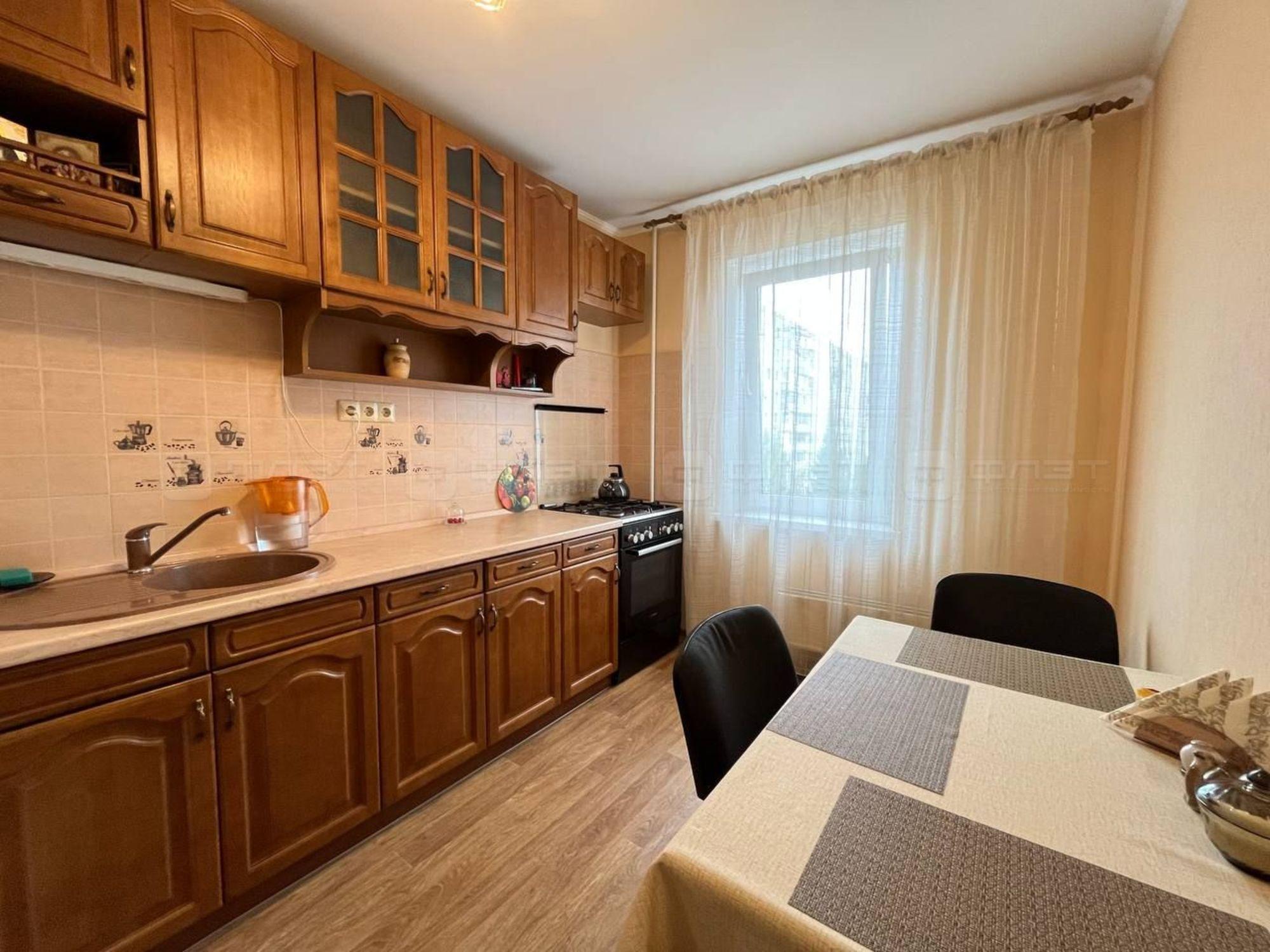 Сдать квартиру за 35 000 рублей на ул. Дубравная д.23