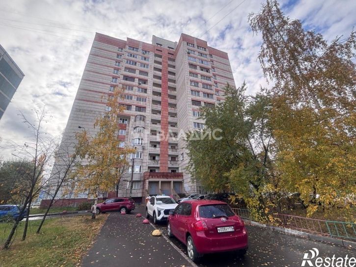 3-комн квартира улица Маршала Чуйкова, 71,  д. 71