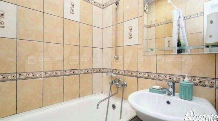 2-комн квартира улица Шамиля Усманова, 15,  д. 15