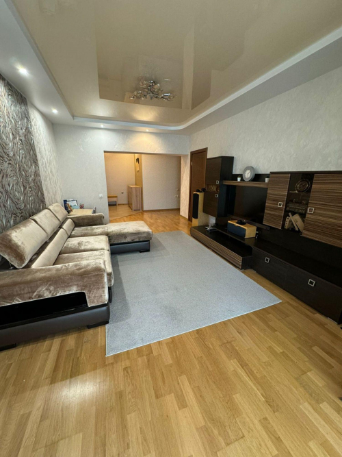 Продажа 2-комн квартиры Мидхата Булатова улица, д. 5