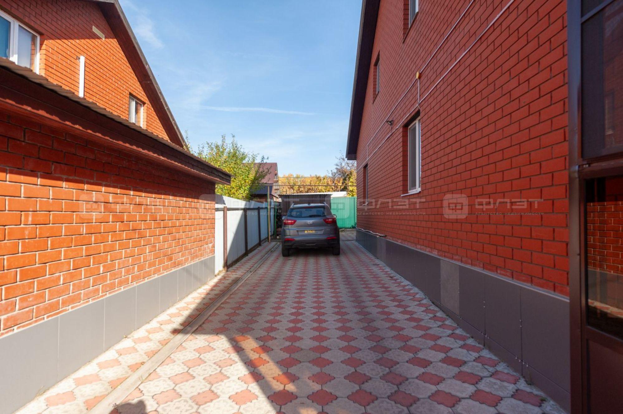 Купить дачу, дом, коттедж за 13 000 000 рублей на Самосырово ул. Школьная, дом 24E