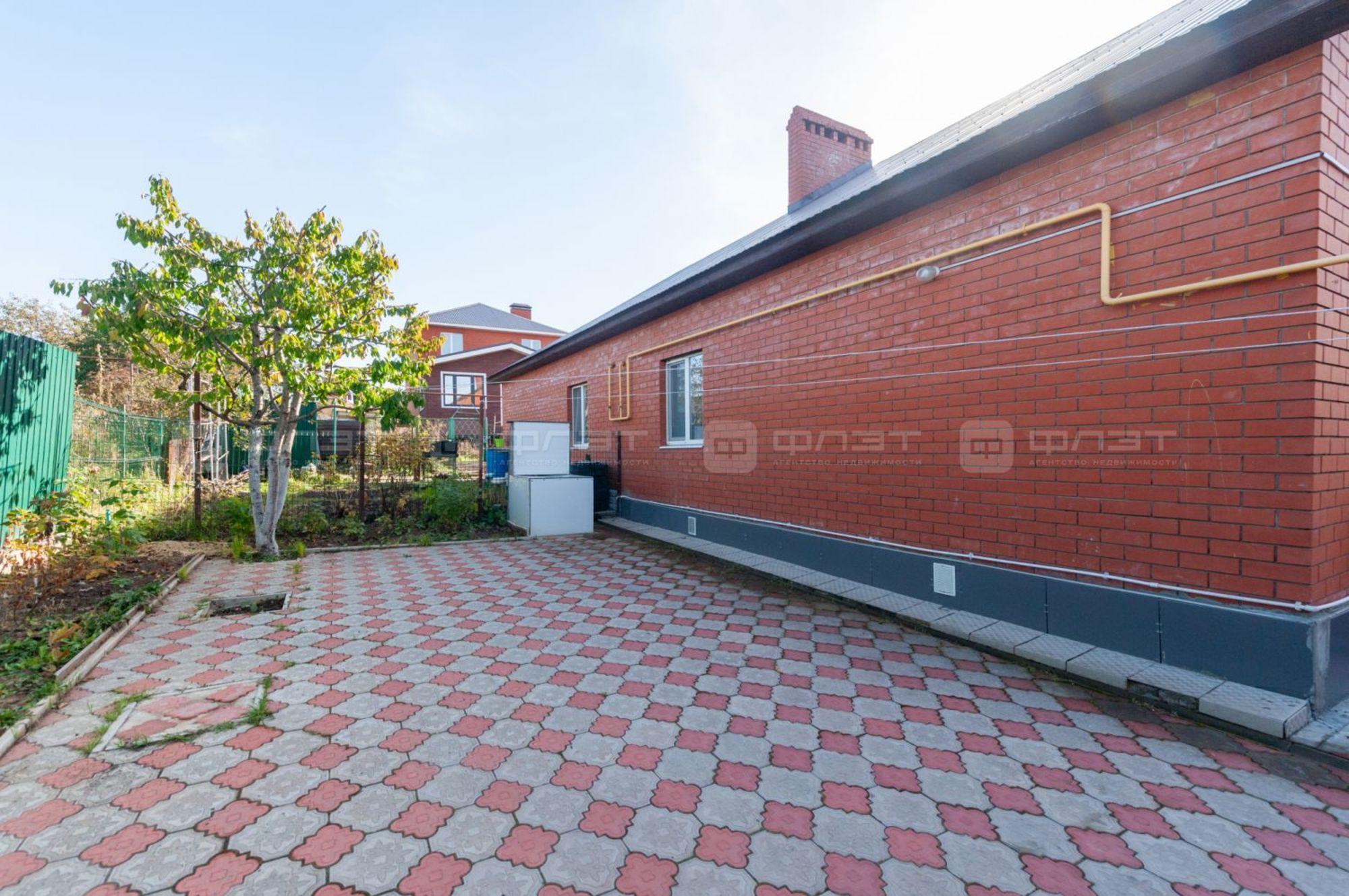 Купить дачу, дом, коттедж за 13 000 000 рублей на Самосырово ул. Школьная, дом 24E