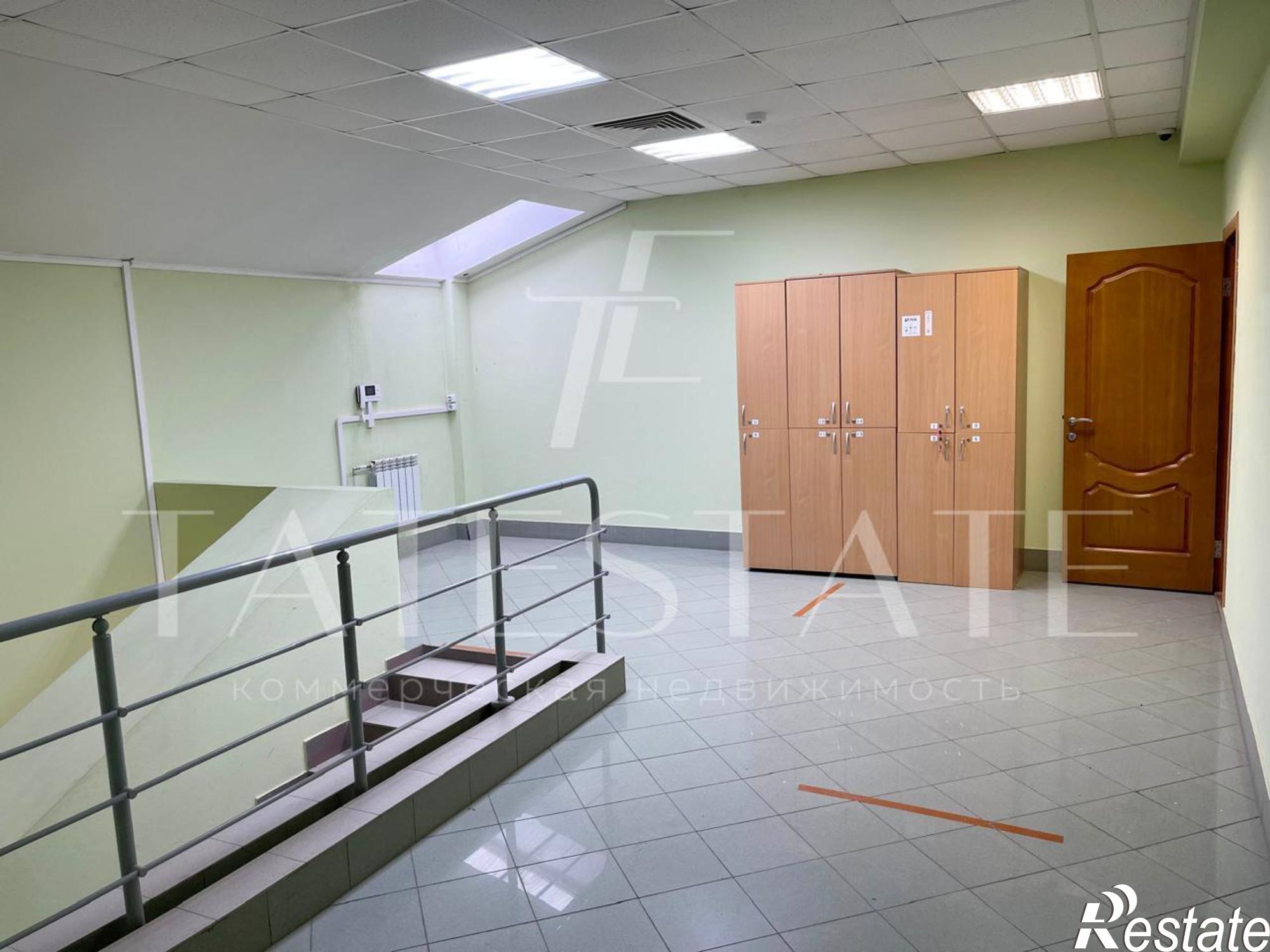 Купить помещение свободного назначения за 205 000 000 рублей на улица Вишневского, 26В