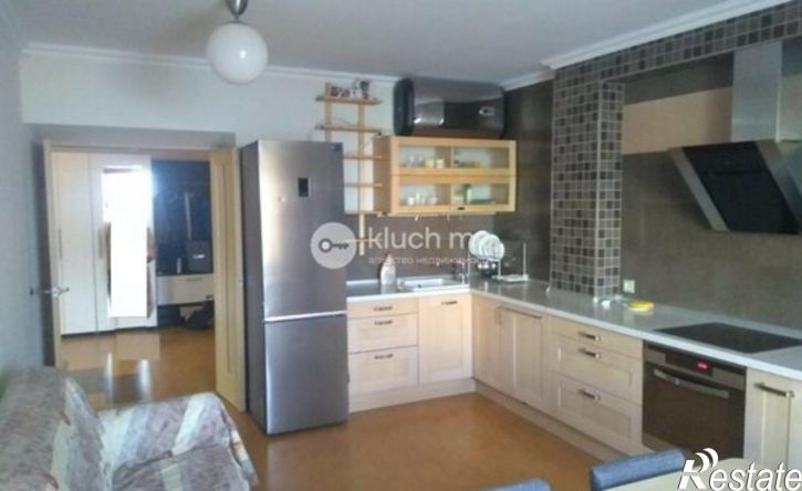 3-комн квартира улица Мидхата Булатова, 5,  д. 5