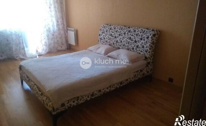 3-комн квартира улица Мидхата Булатова, 5,  д. 5