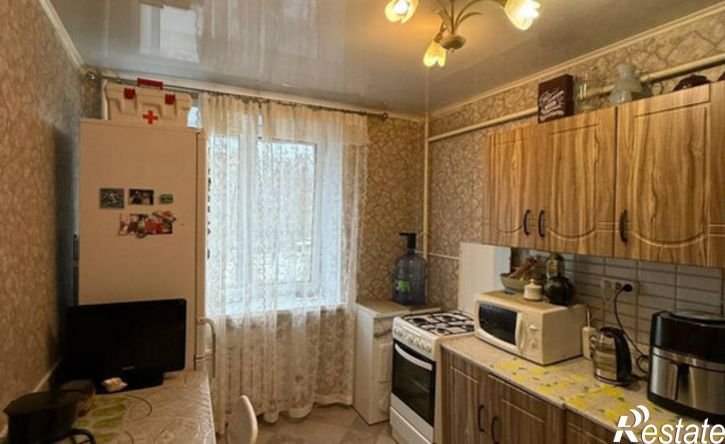 2-комн квартира улица Серова, 19,  д. 19