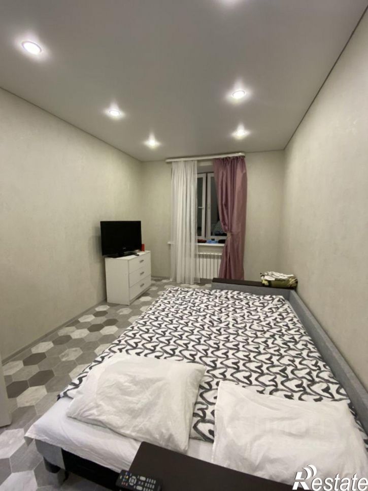 1-комн квартира Пилотская улица, 37,  д. 37