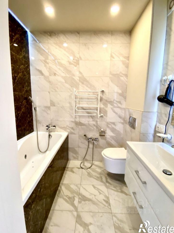 3-комн квартира ул Хусаина Мавлютова, 17Е 1,  д. 17Е 1,  к. 1