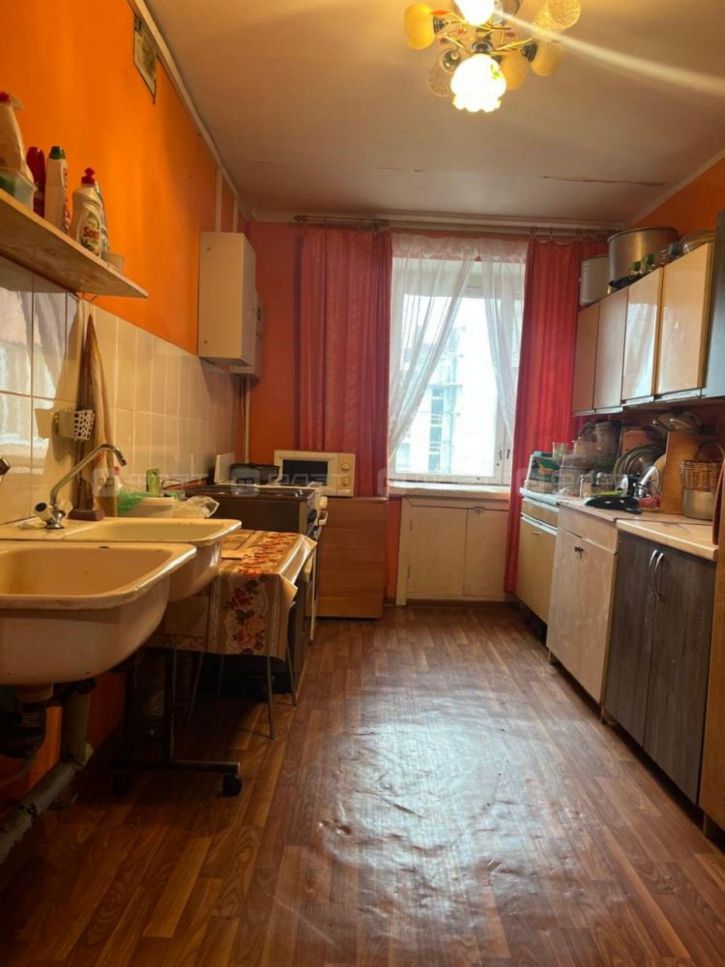 2-комн квартира пр-кт. Фатыха Амирхана, дом 12Б