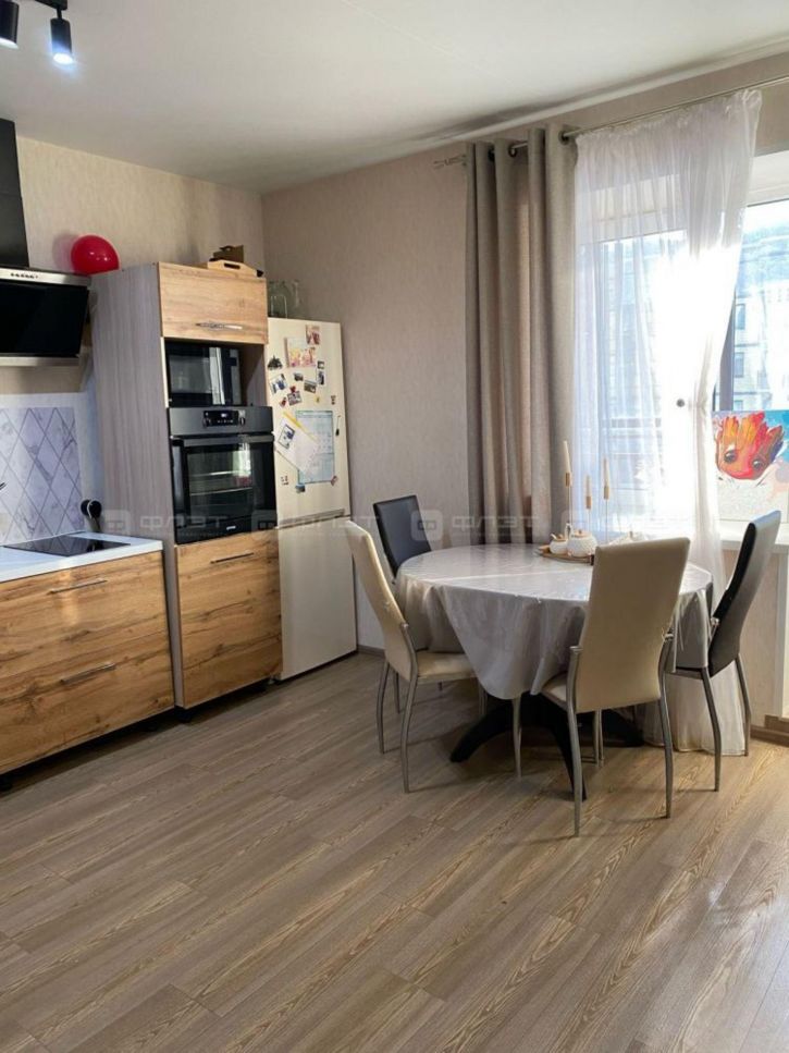 Студия ул. Рауиса Гареева, дом 100