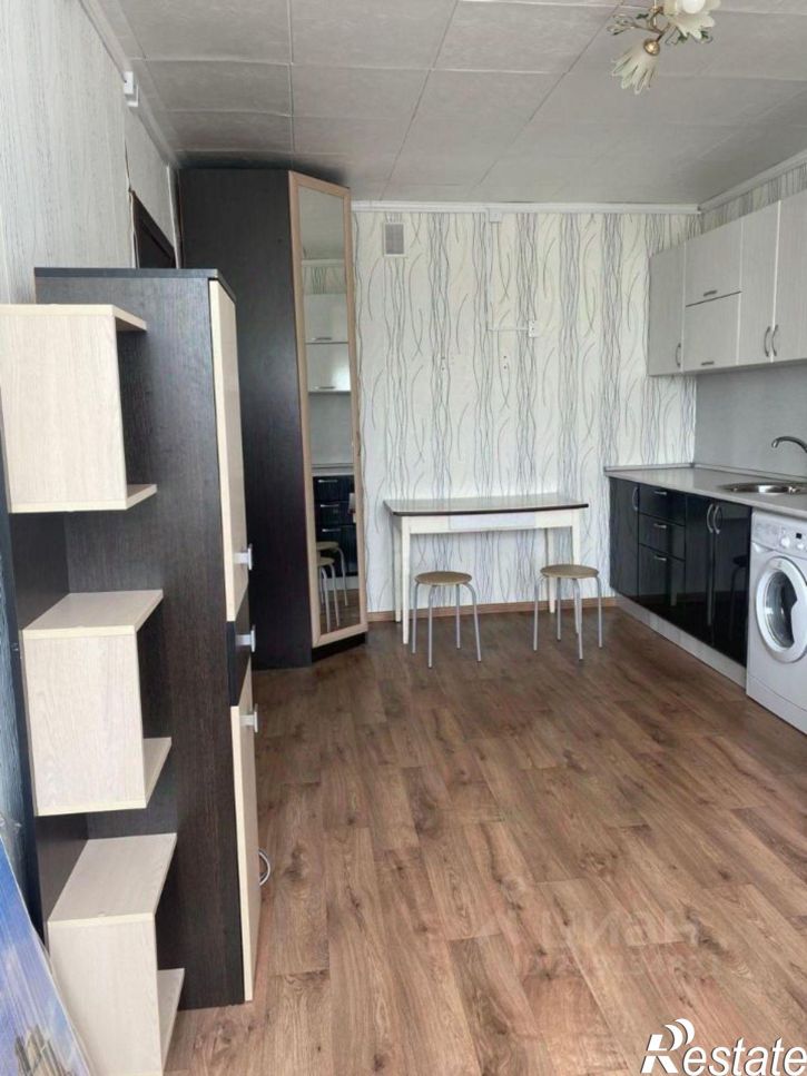 Комната улица Короленко, 52А,  д. 52А