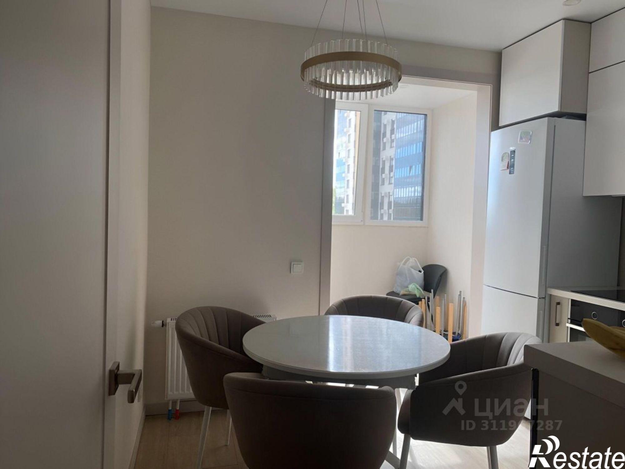 Сдать квартиру за 27 000 рублей на улица Рашида Нежметдинова, 11