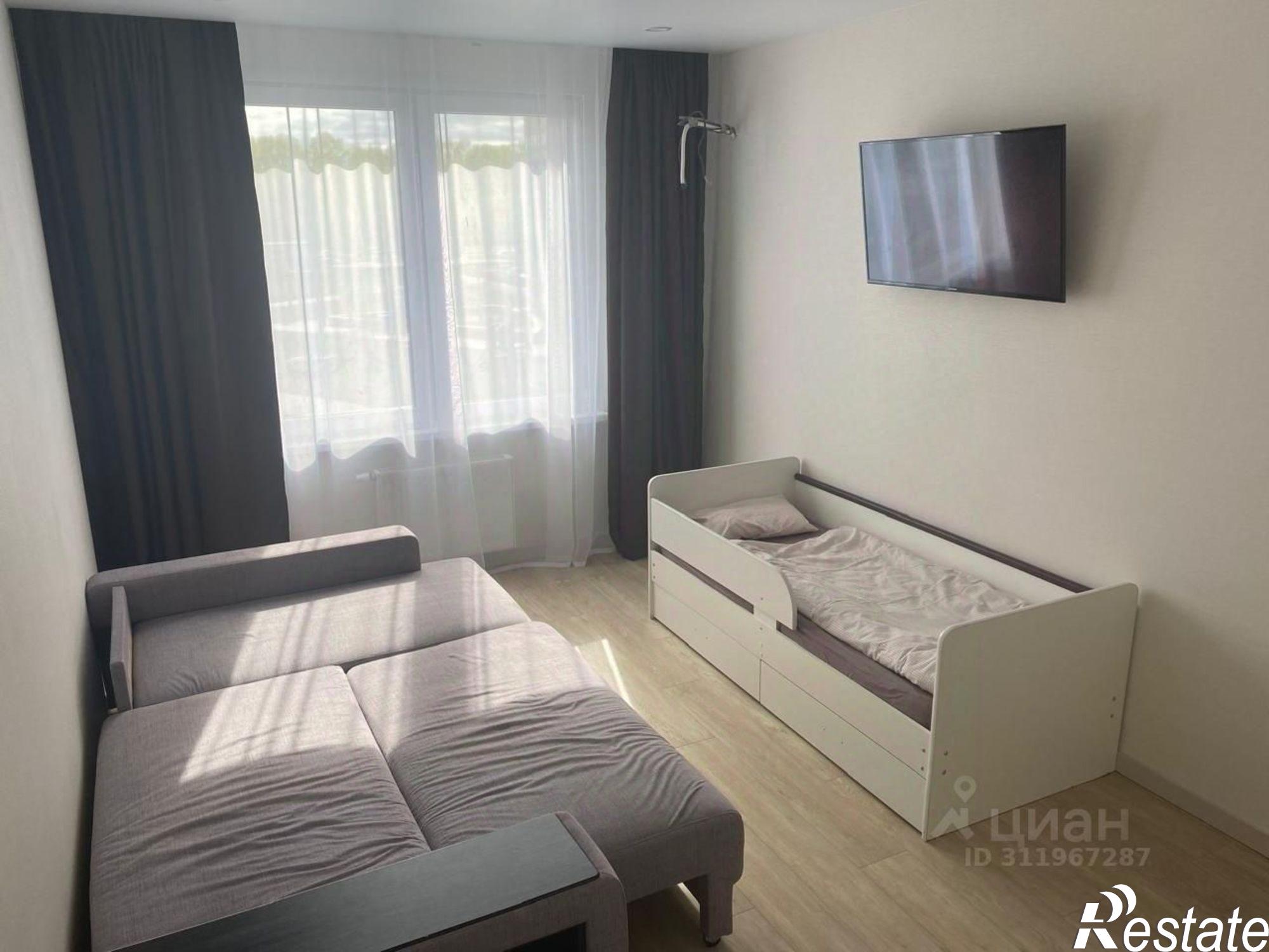 Сдать квартиру за 27 000 рублей на улица Рашида Нежметдинова, 11