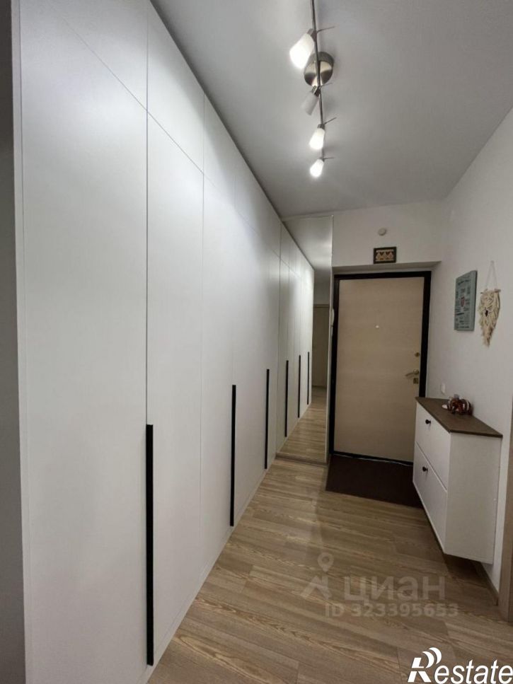 2-комн квартира улица Рауиса Гареева, 98,  д. 98