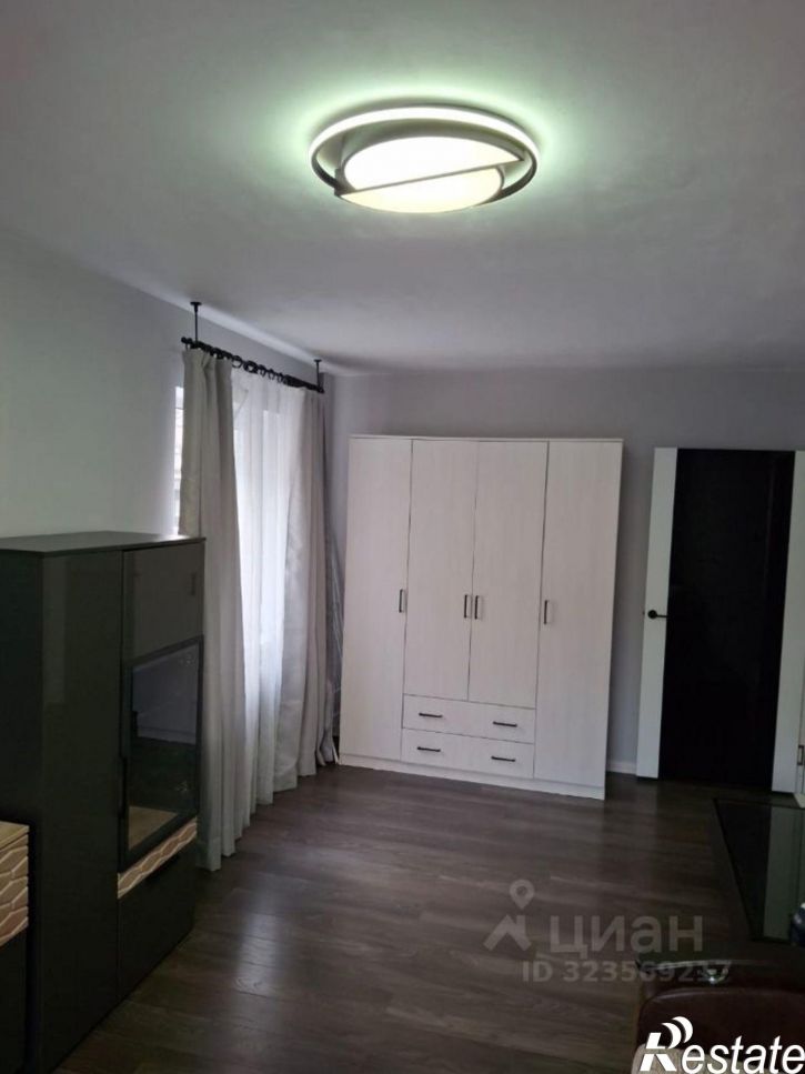 2-комн квартира ул Космонавтов, 11А,  д. 11А