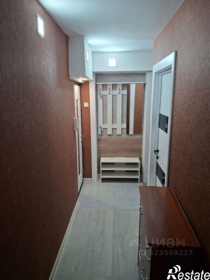 2-комн квартира ул Космонавтов, 11А,  д. 11А
