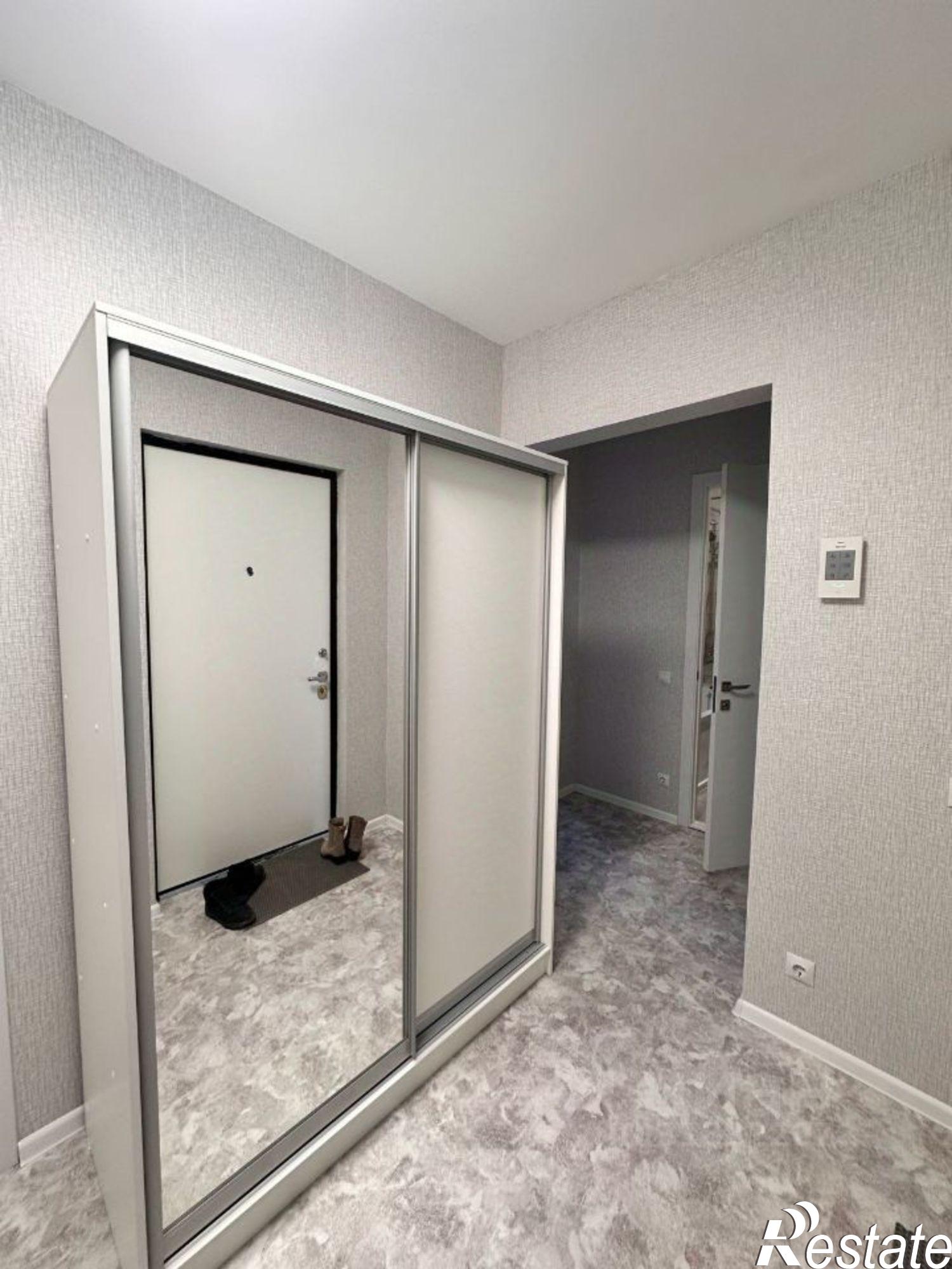 Сдать квартиру за 40 000 рублей на улица Братьев Батталовых, 27