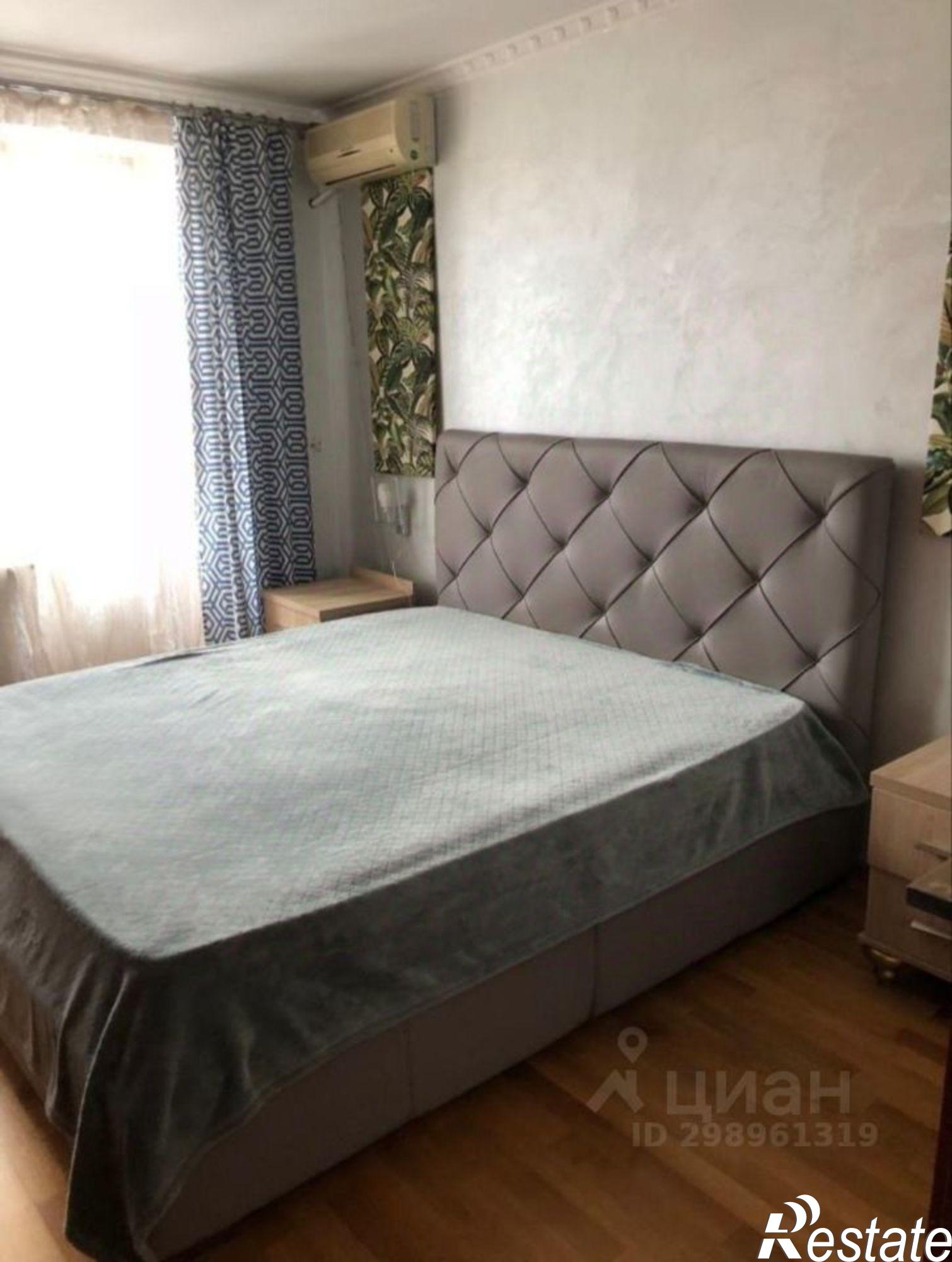 Сдать квартиру за 35 000 рублей на улица Лядова, 15