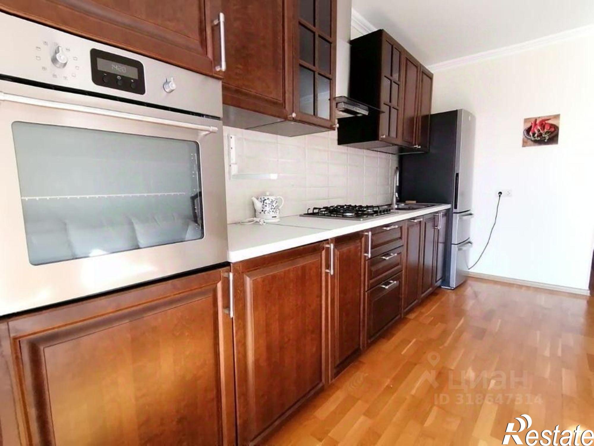 Сдать квартиру за 35 000 рублей на ул Гарифа Ахунова, 18