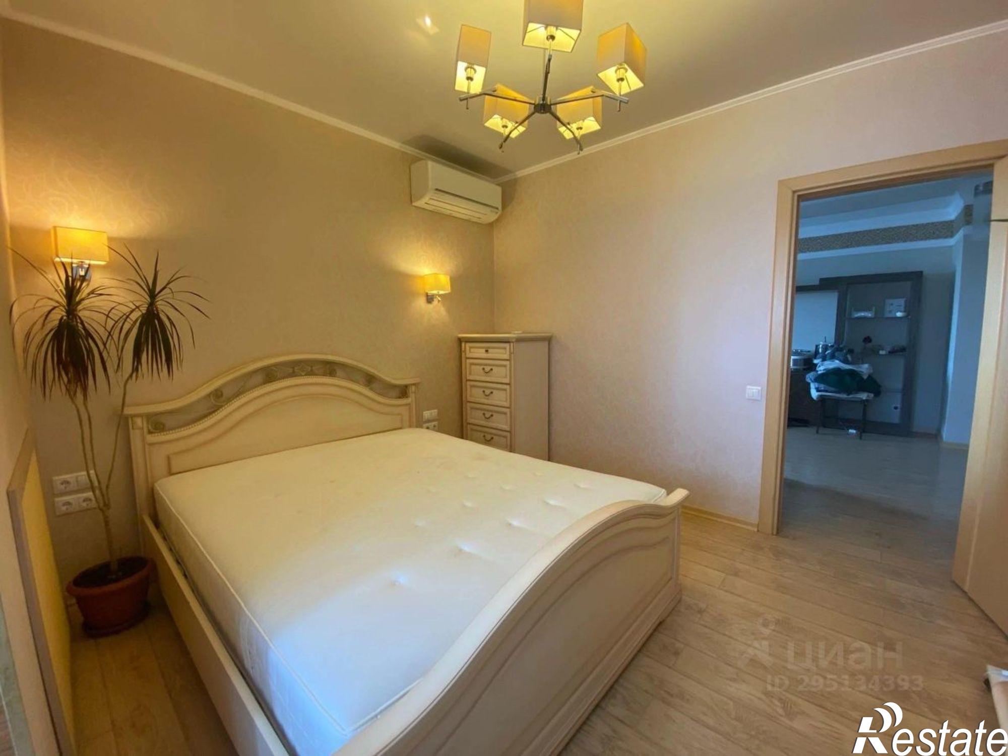 Сдать квартиру за 57 000 рублей на ул Калинина, 60