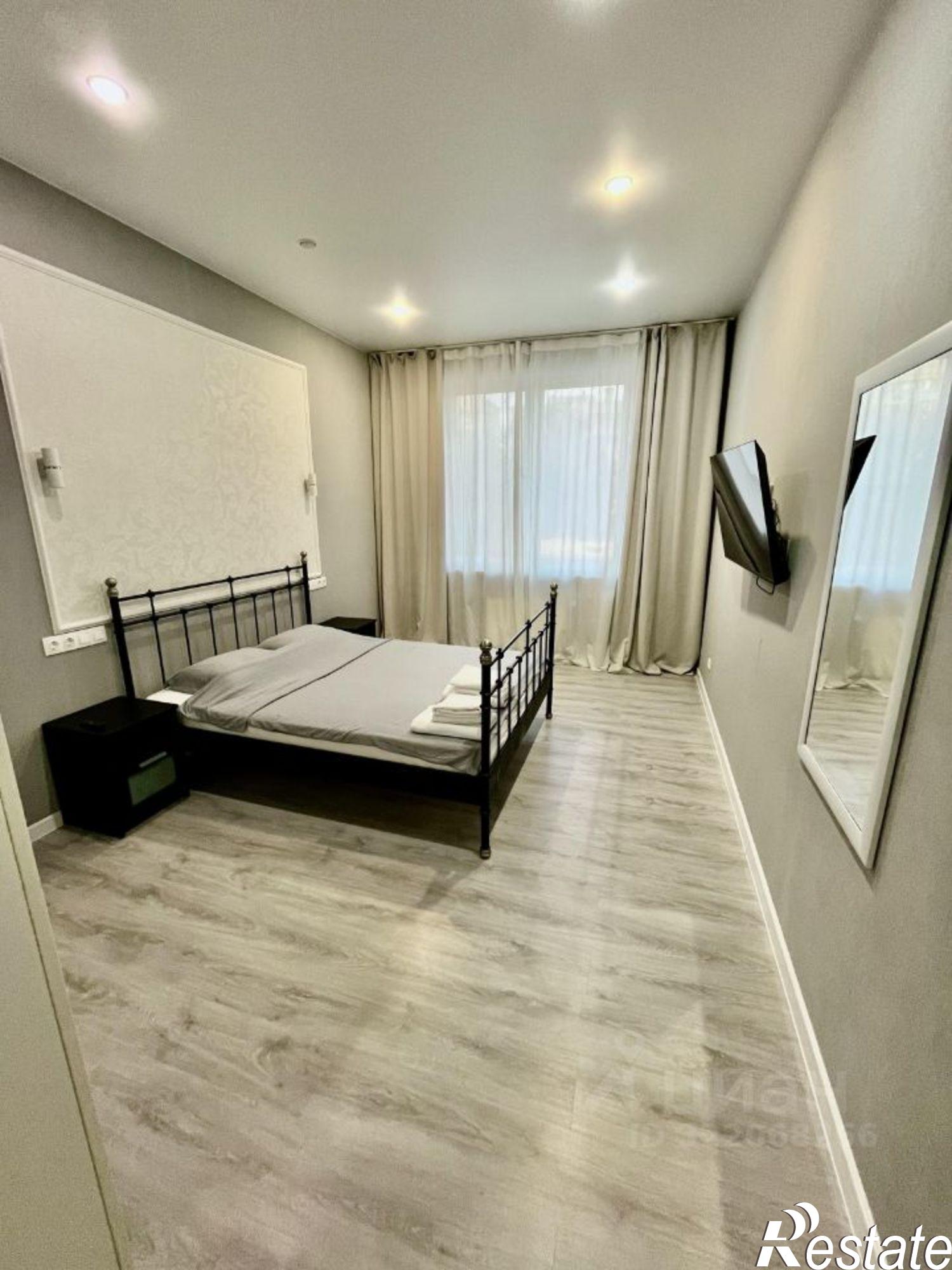 Сдать квартиру за 100 000 рублей на ул Абсалямова, 22