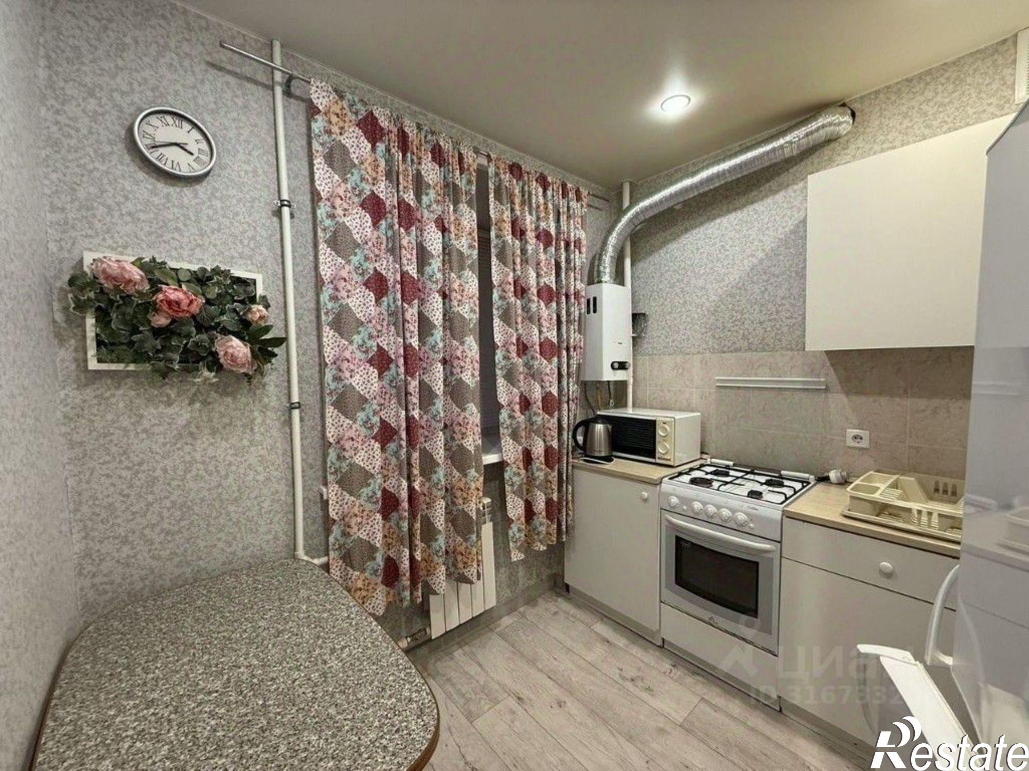 Сдать квартиру за 28 000 рублей на улица Чехова, 4В