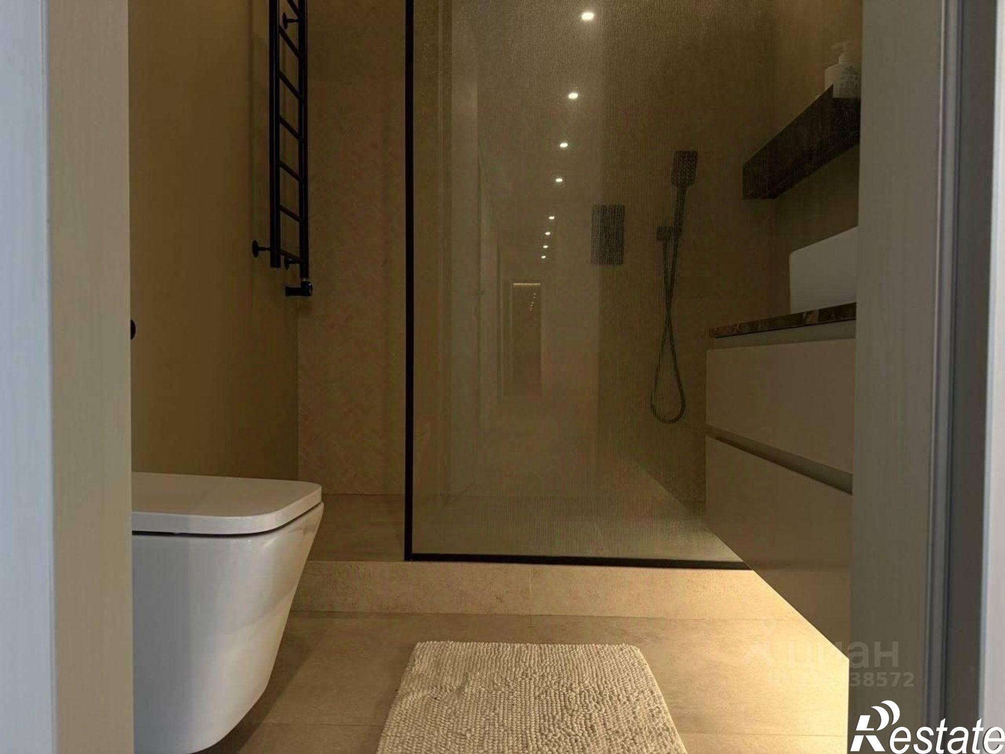 Сдать квартиру за 65 000 рублей на улица Четаева, 5А