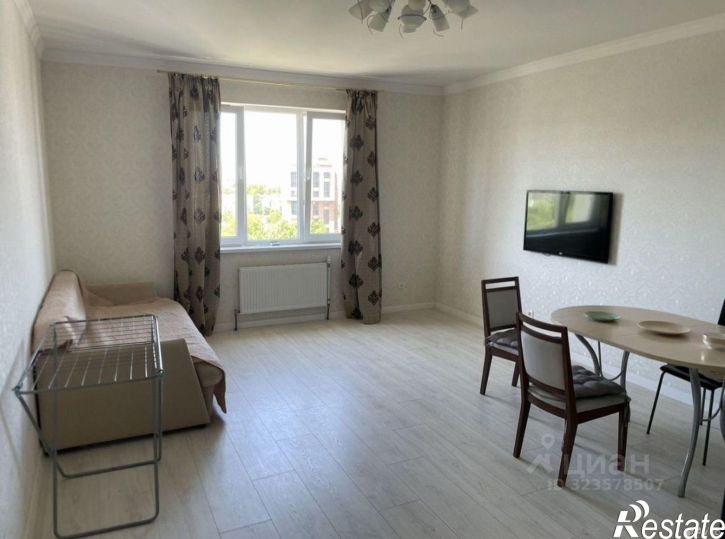 3-комн квартира улица Павлюхина, 108Б,  д. 108Б