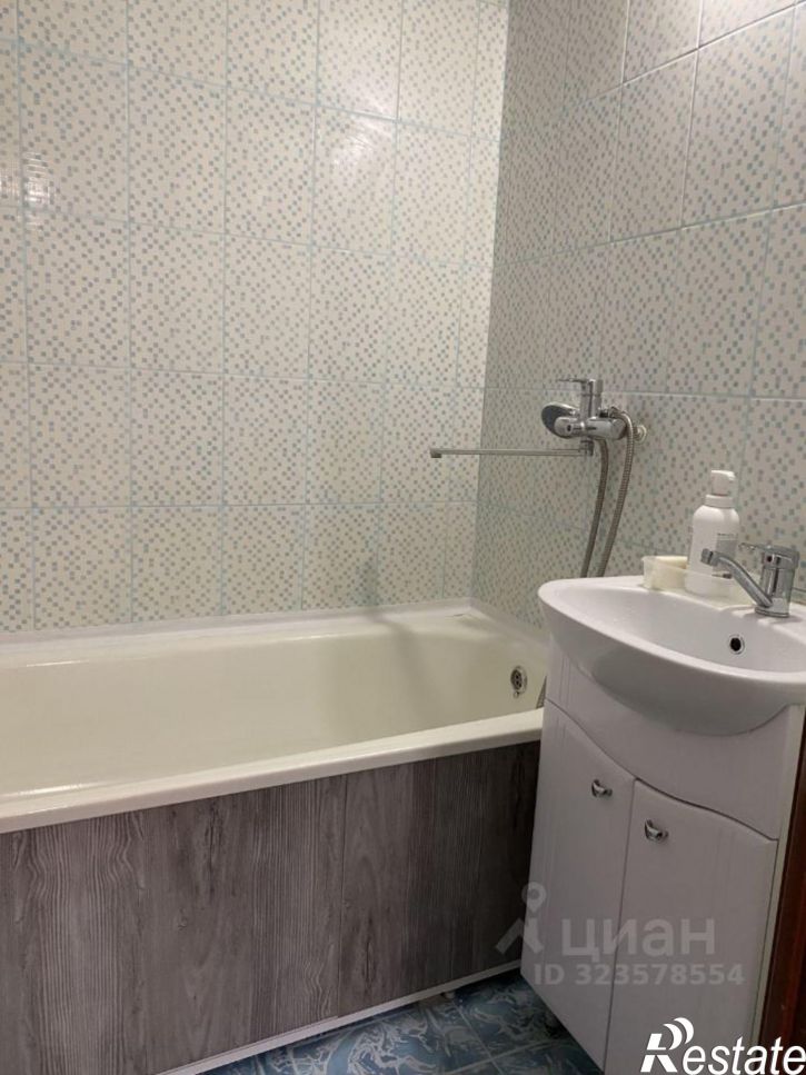 2-комн квартира проспект Победы, 30 к2,  д. 30 к2