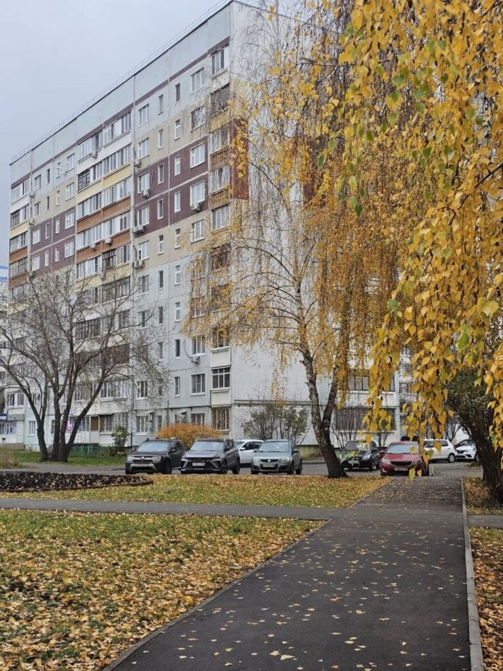 1-комн квартира Победы пр-кт, 132