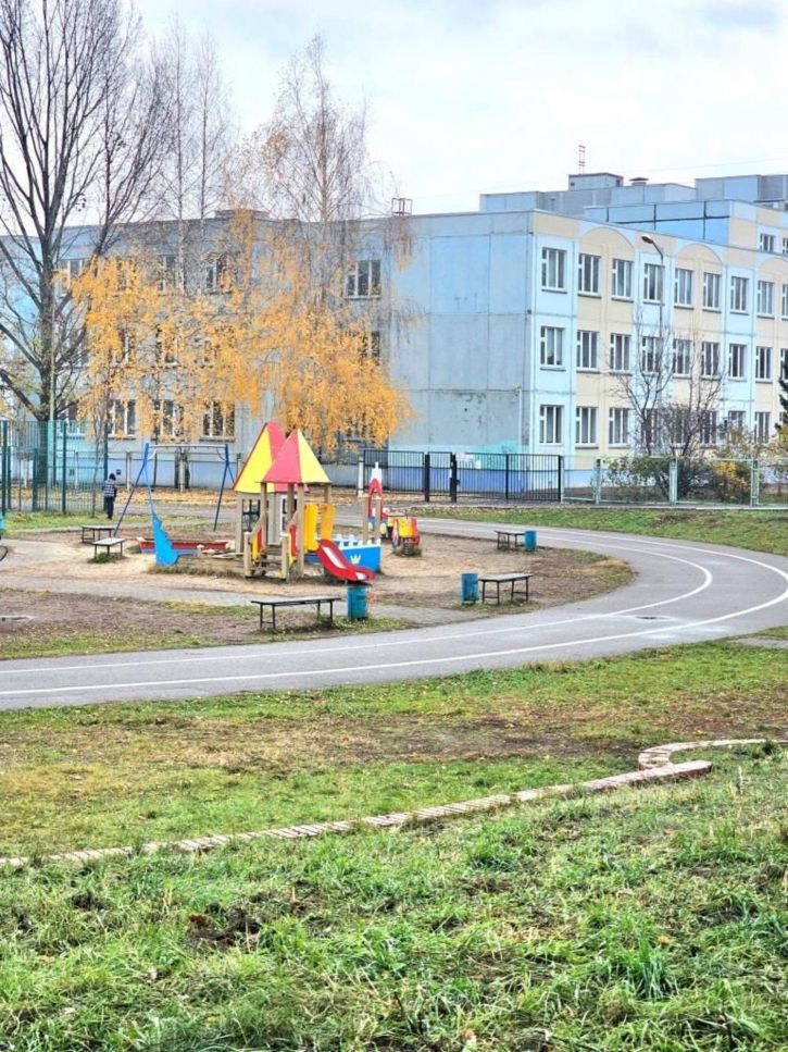 1-комн квартира Победы пр-кт, 132