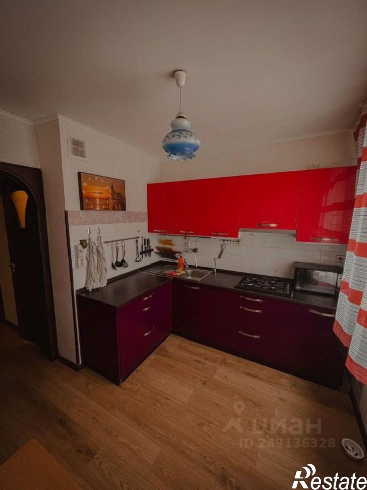 2-комн квартира ул Академика Глушко, 4,  д. 4