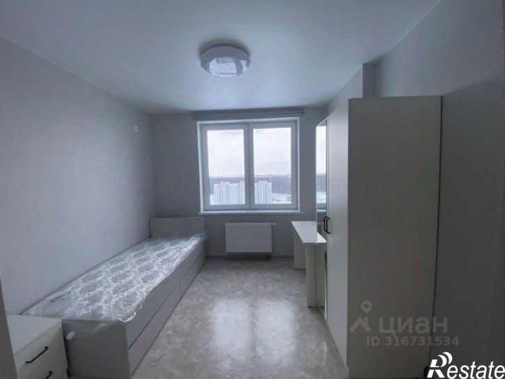 3-комн квартира улица Братьев Батталовых, 27,  д. 27