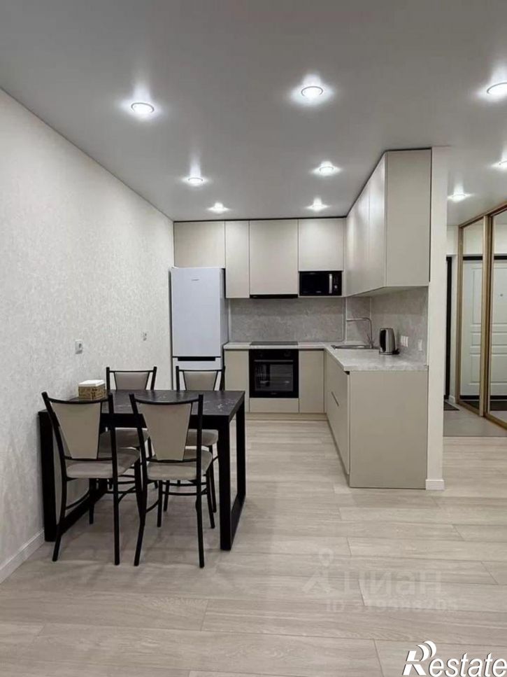 2-комн квартира улица Архитектора Гайнутдинова, 26 к6,  д. 26 к6