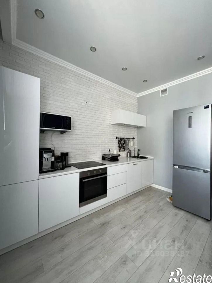 3-комн квартира ул Павлюхина, 110В,  д. 110В