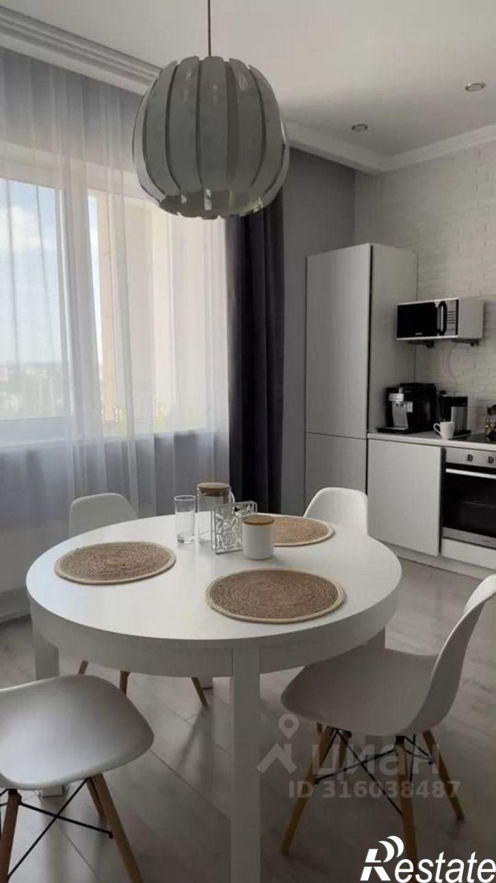 3-комн квартира ул Павлюхина, 110В,  д. 110В