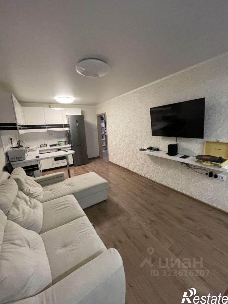 2-комн квартира Солнечная улица, 58,  д. 58