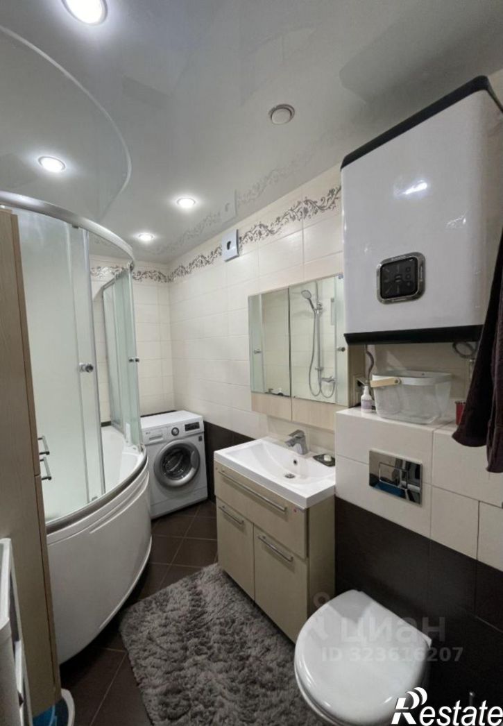 2-комн квартира Солнечная улица, 58,  д. 58