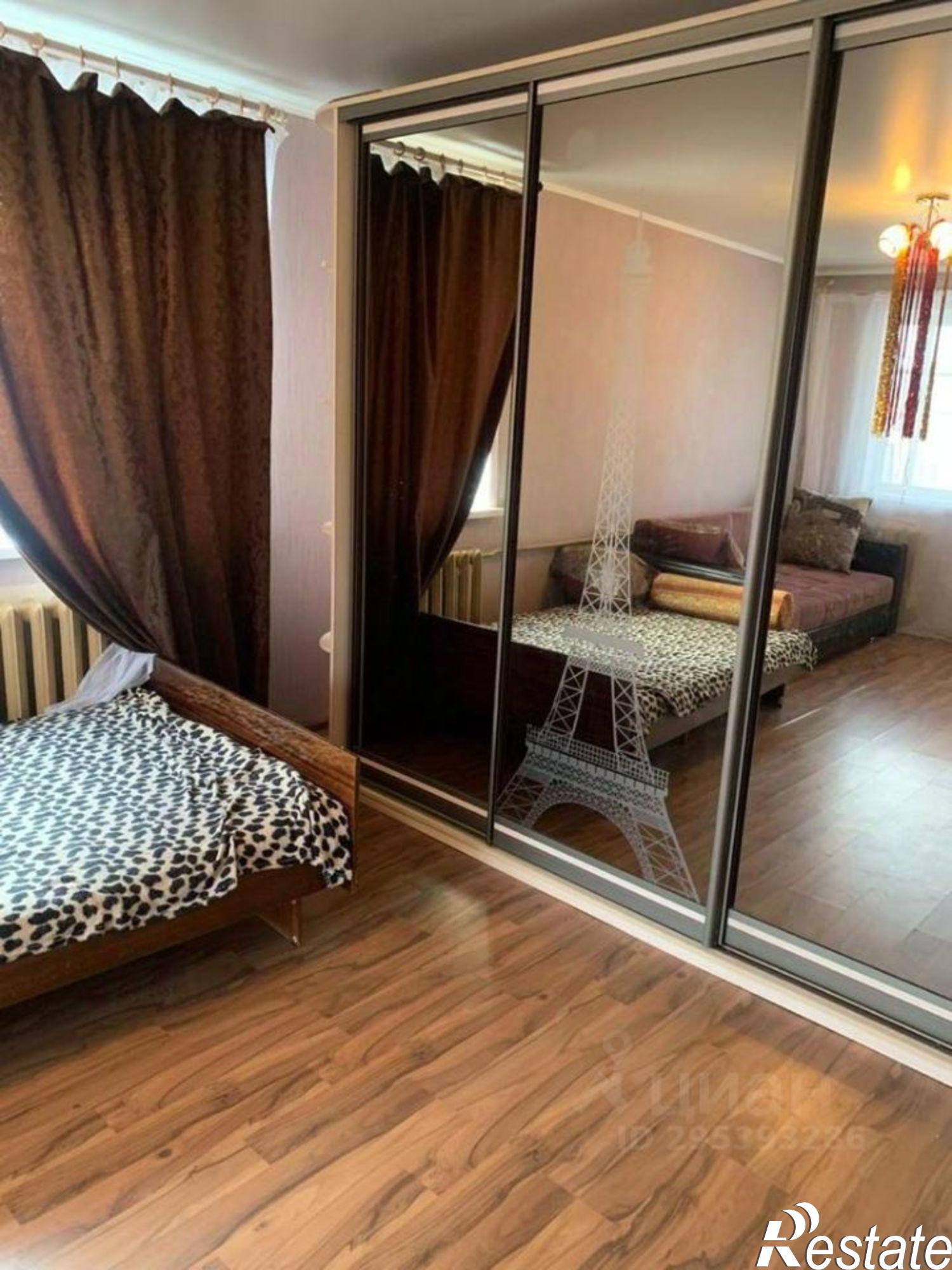 Сдать квартиру за 25 000 рублей на ул Хади Такташа, 97