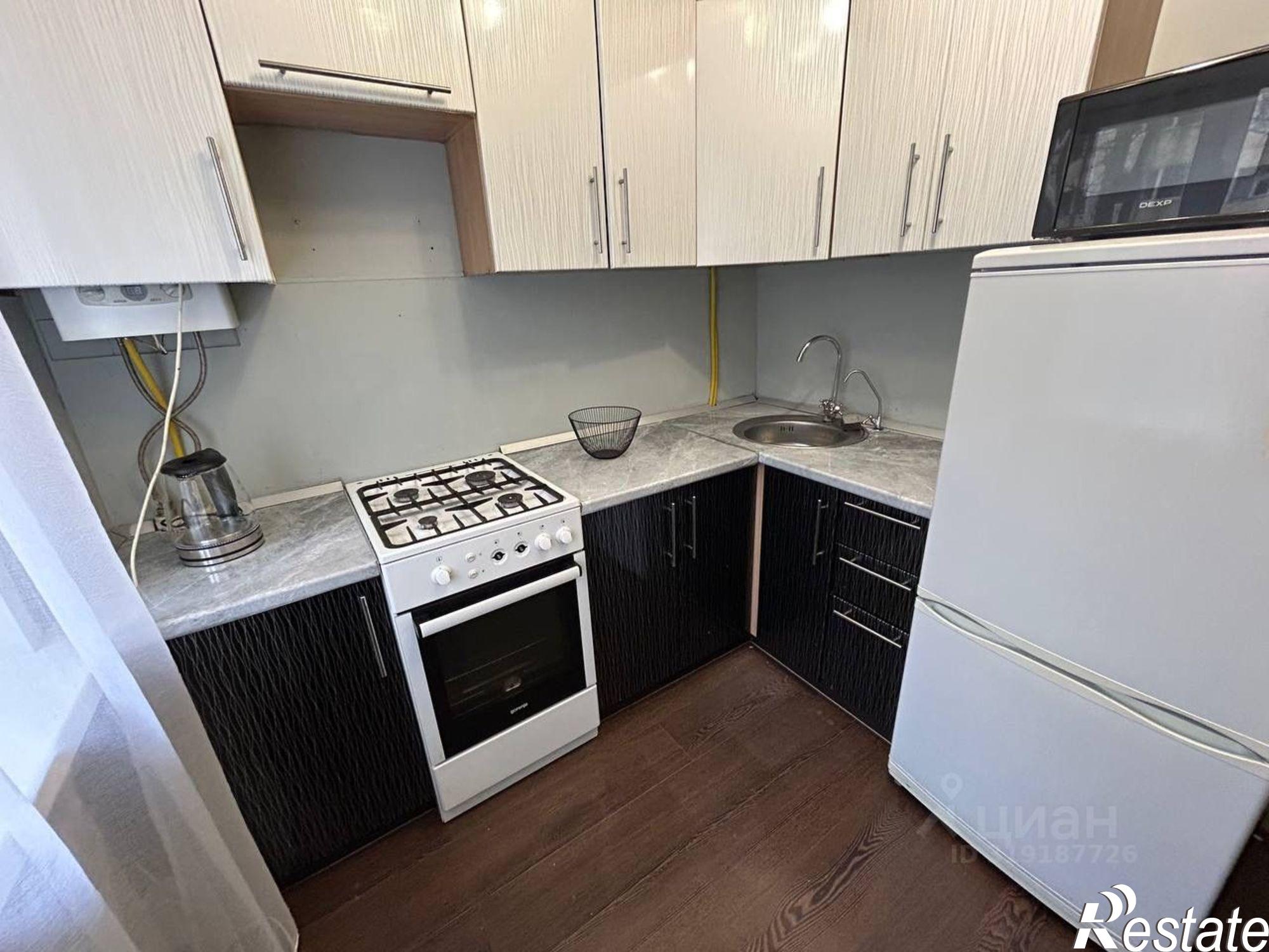 Сдать квартиру за 32 000 рублей на улица Новаторов, 3