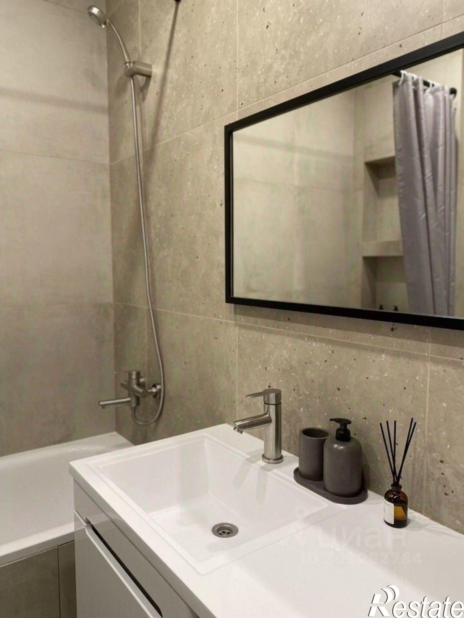 Сдать квартиру за 37 000 рублей на ул Аметьевская магистраль, 18 3