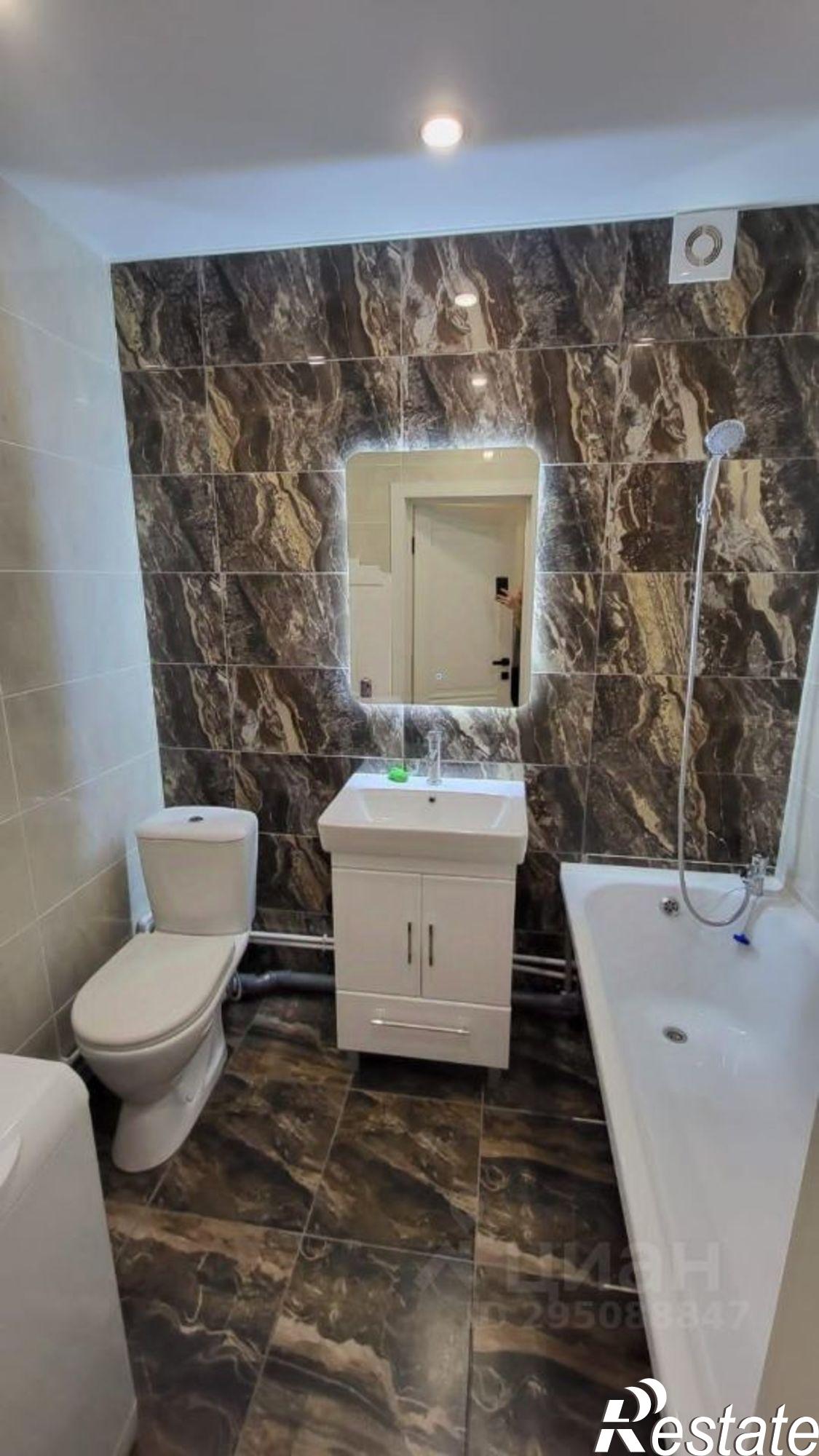 Сдать квартиру за 24 000 рублей на ул Фикрята Табеева, 1