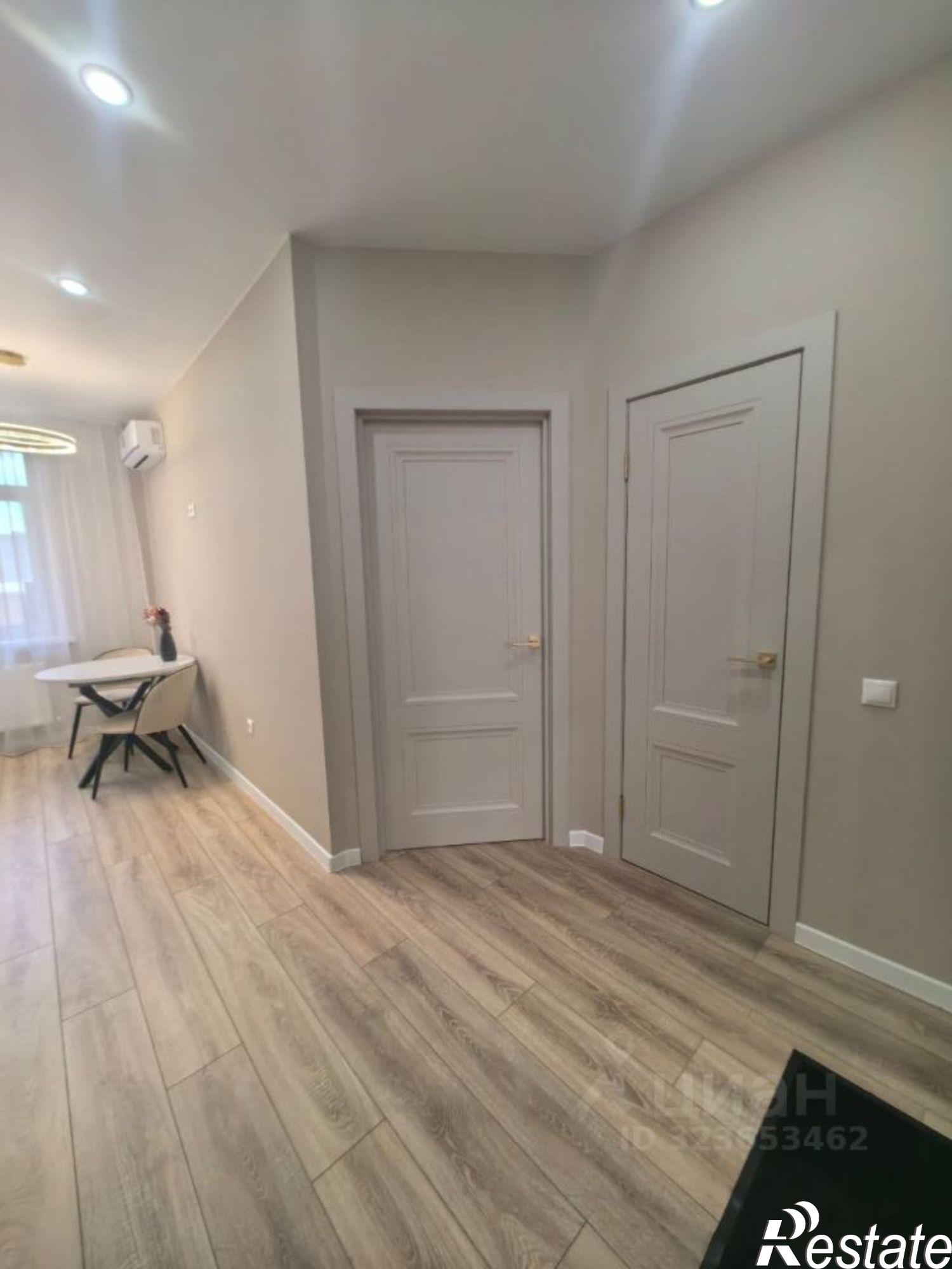 Сдать квартиру за 40 000 рублей на ул Серова, 43 1