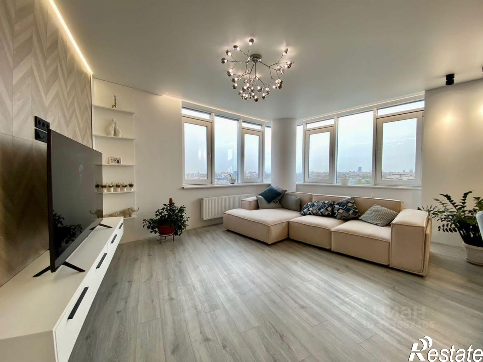 Сдать квартиру за 130 000 рублей на ул Оренбургский Тракт, 8Д